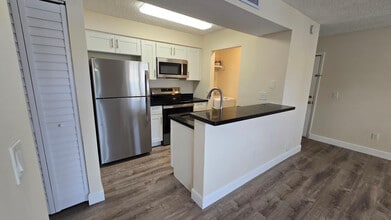 1259 SW 46th Ave in Pompano Beach, FL - Building Photo - Building Photo