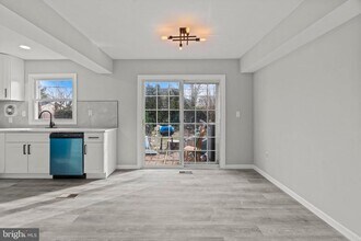 48 Marboro Ln in Willingboro, NJ - Building Photo - Building Photo
