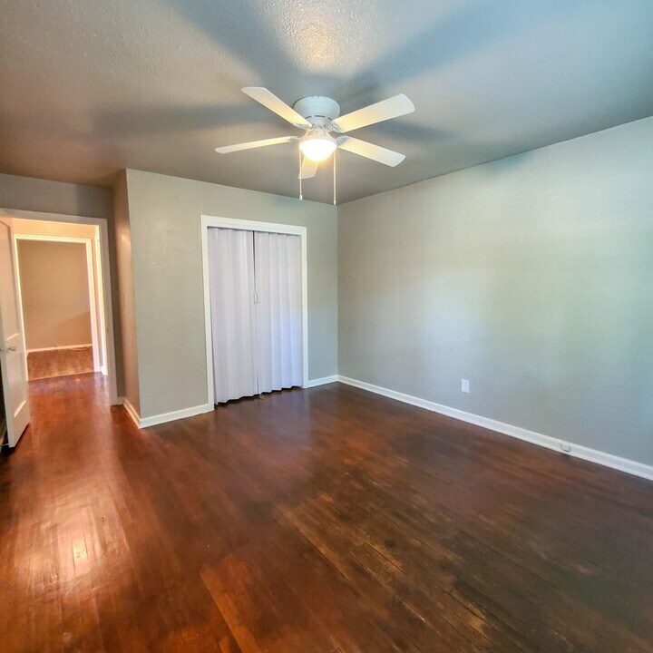 1028 W Wood St in Shawnee, OK - Building Photo