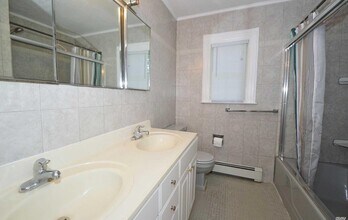 2020 Midlane S in Syosset, NY - Building Photo - Building Photo