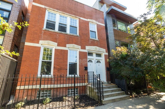 525 N Wood St in Chicago, IL - Building Photo - Building Photo