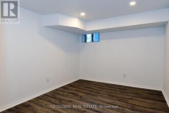2509 Dufferin St in Toronto, ON - Building Photo - Building Photo