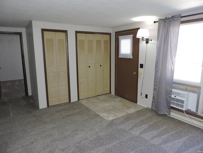 125 W Orange St in Cromwell, IN - Building Photo - Building Photo