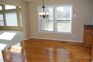 5627 Glen Brook in Mason, OH - Building Photo - Building Photo