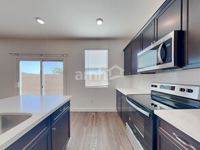 6042 Theodore St in North Las Vegas, NV - Building Photo - Building Photo