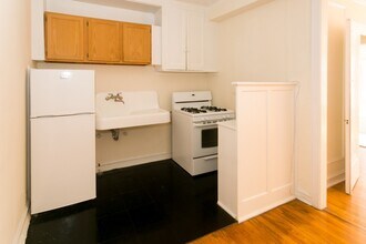 1211 W Elmdale Ave in Chicago, IL - Building Photo - Building Photo
