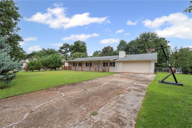 472 Camden Cir in Lawrenceville, GA - Building Photo - Building Photo