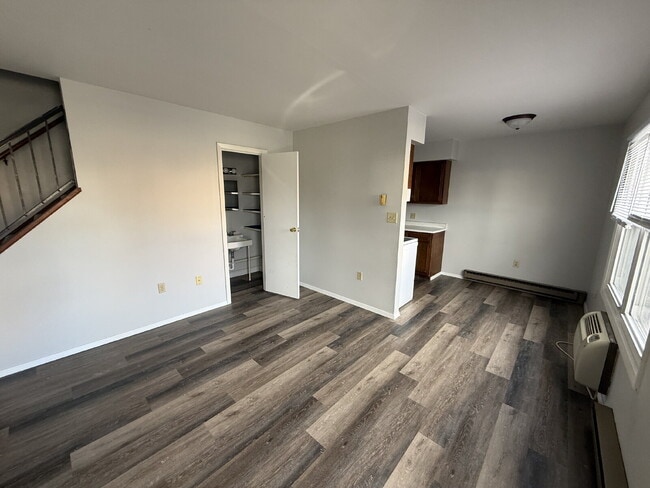 132 S Center St in Versailles, OH - Building Photo - Building Photo