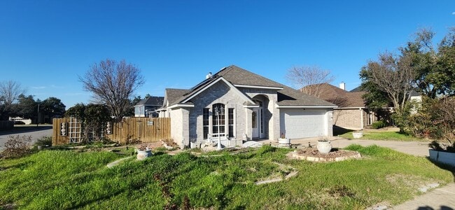 1124 Springbrook Rd in Pflugerville, TX - Building Photo - Building Photo