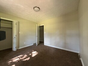 2950 Plano Rd in Bowling Green, KY - Building Photo - Building Photo