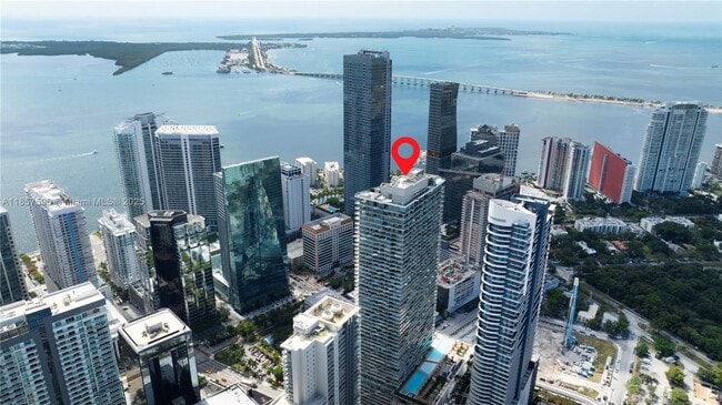1300 S Miami Ave, Unit 2208 in Miami, FL - Building Photo - Building Photo