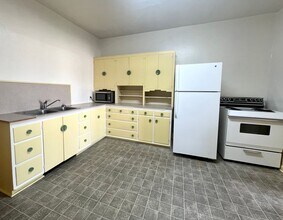 416 N Pine St in Ellensburg, WA - Building Photo - Building Photo