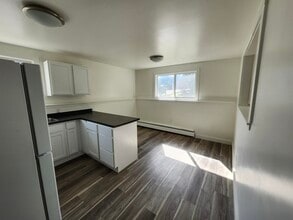 1020 Somerset St in Saint John, NB - Building Photo - Building Photo