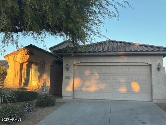 property at 4957 S Grenoble