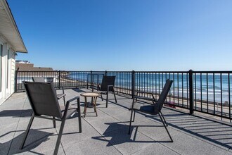 407 Ocean Blvd in Hampton, NH - Building Photo - Building Photo