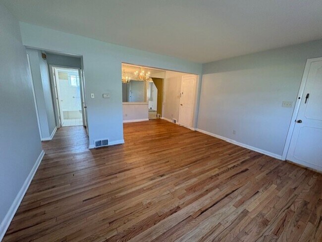 1726-1726 Tanglewood Dr in Akron, OH - Building Photo - Building Photo