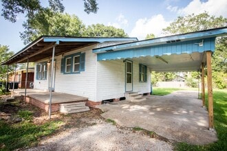 106 Doc Duhon St in Lafayette, LA - Building Photo - Building Photo