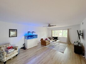 753 NW 8th St in Gainesville, FL - Building Photo