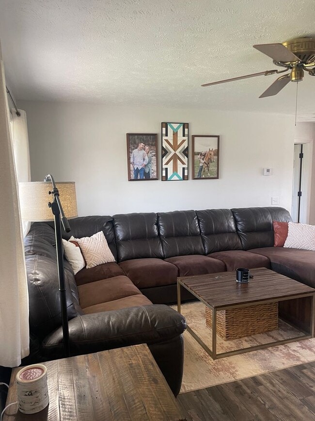 3411 Forge Rd in Glasgow, VA - Building Photo - Building Photo