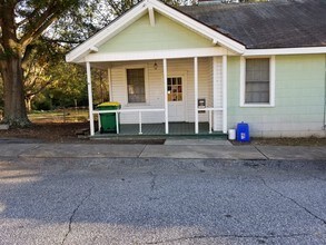 129 Rice St in Belton, SC - Building Photo - Building Photo