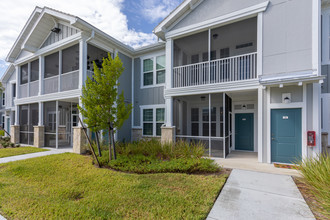 Springs At Hammock Cove in Naples, FL - Building Photo - Building Photo