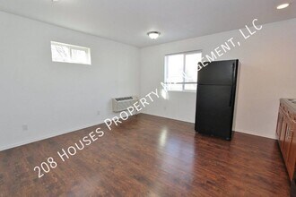 4016 Washington Ave-Unit -B in Caldwell, ID - Building Photo - Building Photo