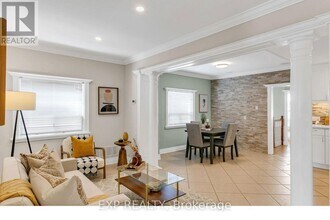 152 Eileen Ave in Toronto, ON - Building Photo - Building Photo