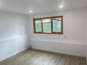 46 Pearsall Pl in Deer Park, NY - Building Photo - Building Photo