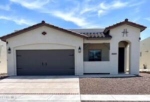 2220 Tierra Delmonte Dr in El Paso, TX - Building Photo