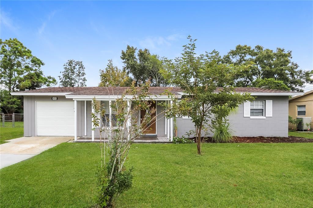 6923 Yucatan Dr in Orlando, FL - Building Photo