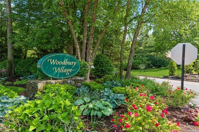 property at 7 Village Ln