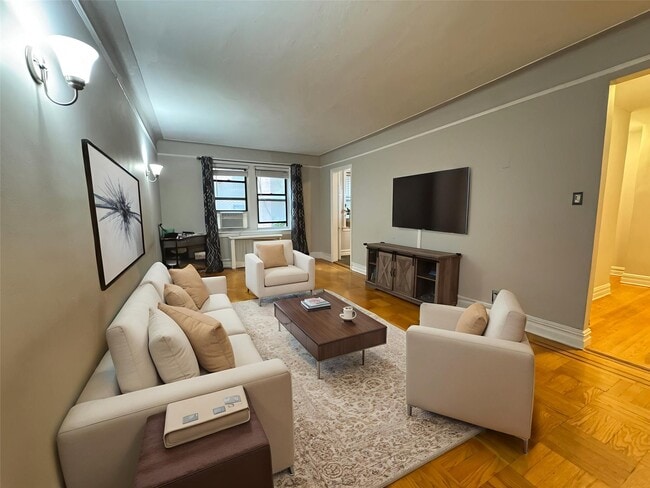 property at 10 Nosband Ave