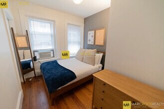 16 Foster St, Unit 4 in Boston, MA - Foto de edificio - Building Photo