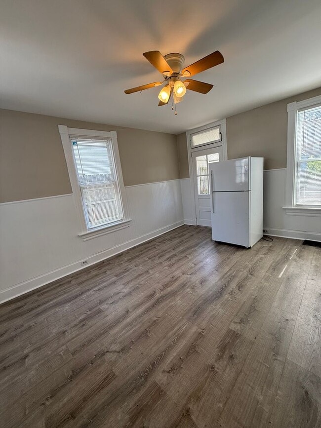 1911 Elm Ave in Cincinnati, OH - Building Photo - Building Photo