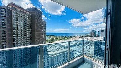 1631 Kapiolani Blvd in Honolulu, HI - Foto de edificio - Building Photo