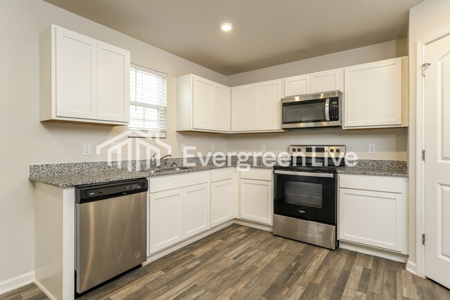 125 Raymond St in Mocksville, NC - Building Photo - Building Photo