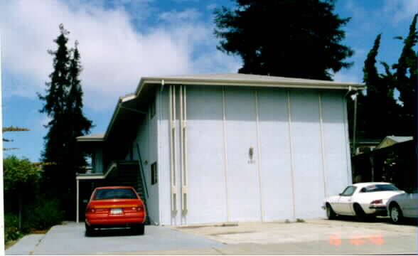 5107 Shafter Ave in Oakland, CA - Building Photo - Building Photo