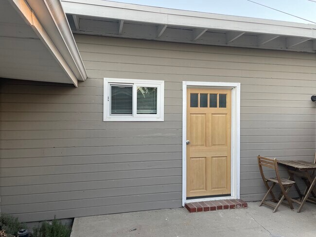 603 N Mariposa St in Burbank, CA - Building Photo - Building Photo