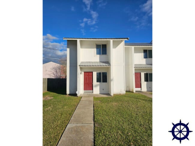 property at 2914 Ormond Ave