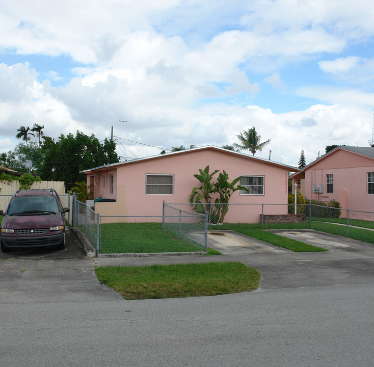 11005 SW 7th Ter in Miami, FL - Building Photo