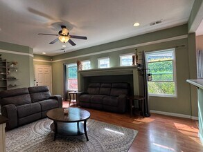 1009 Desert Peach Ct in Sparks, NV - Building Photo - Building Photo