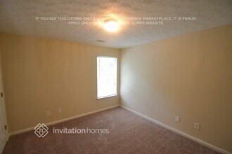 3924 Shenfield Dr in Union City, GA - Building Photo - Building Photo