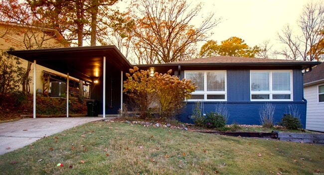 property at 3010 N Taylor St