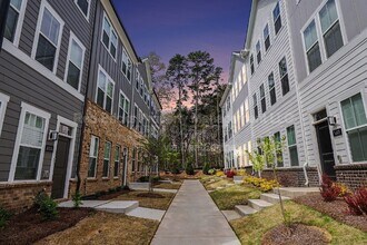 5011 Rill Ct in Charlotte, NC - Building Photo - Building Photo