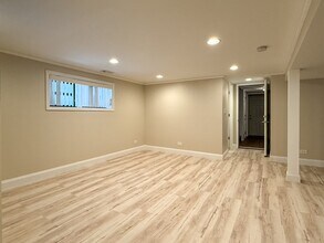 5105 N Winchester Ave, Unit GDN in Chicago, IL - Building Photo - Building Photo
