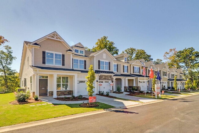 property at 222 Nautique Ct