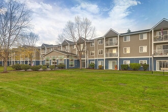 Vintage at Bremerton in Bremerton, WA - Foto de edificio - Building Photo