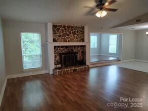 11115 Vista Haven Dr in Charlotte, NC - Building Photo - Building Photo