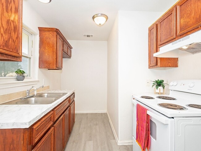 property at 1802 16th St
