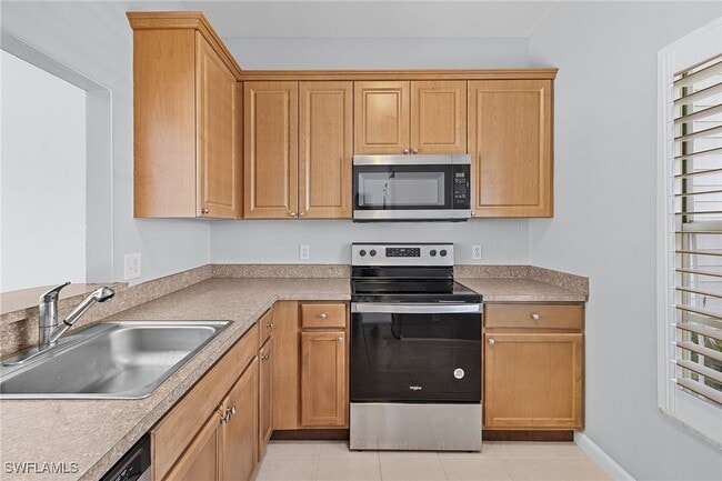 property at 6091 Lakefront Dr
